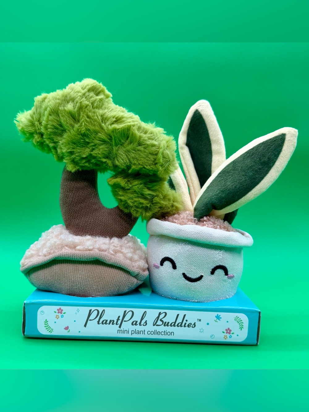Plush Mini Plant Toy - Green & Cream